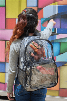 mochila de plastico transparente con logotipo productos textiles promocionales crea tu idea